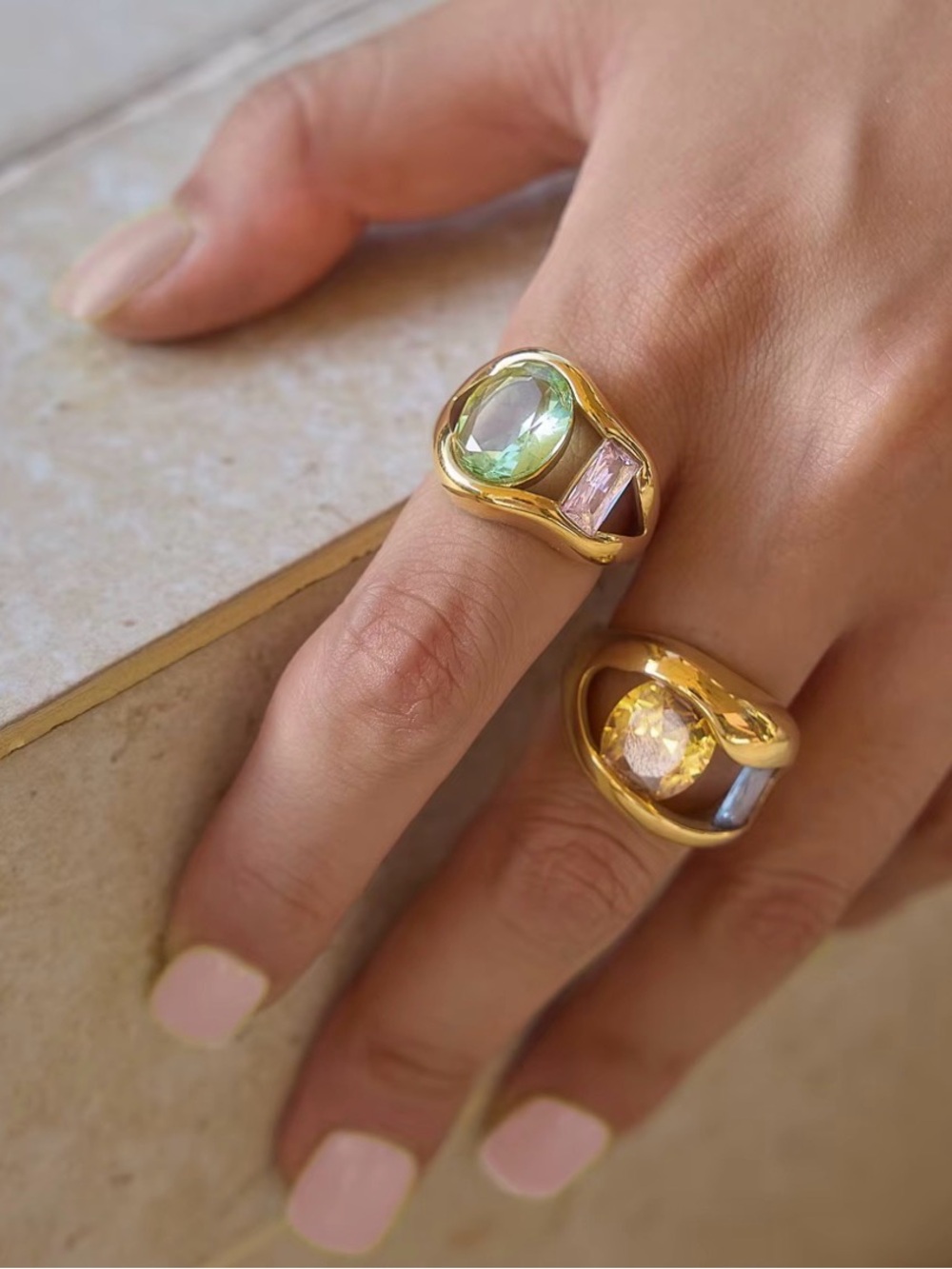 Gemstone ring D207 - Picture 4 of 7